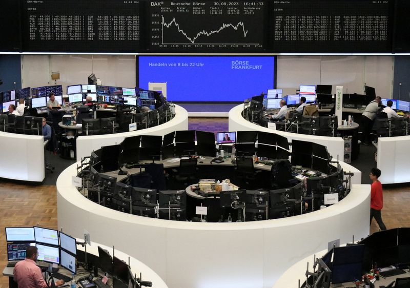 &copy; Reuters. FILE PHOTO: The German share price index DAX graph is pictured at the stock exchange in Frankfurt, Germany, August 30, 2023.    REUTERS/Staff