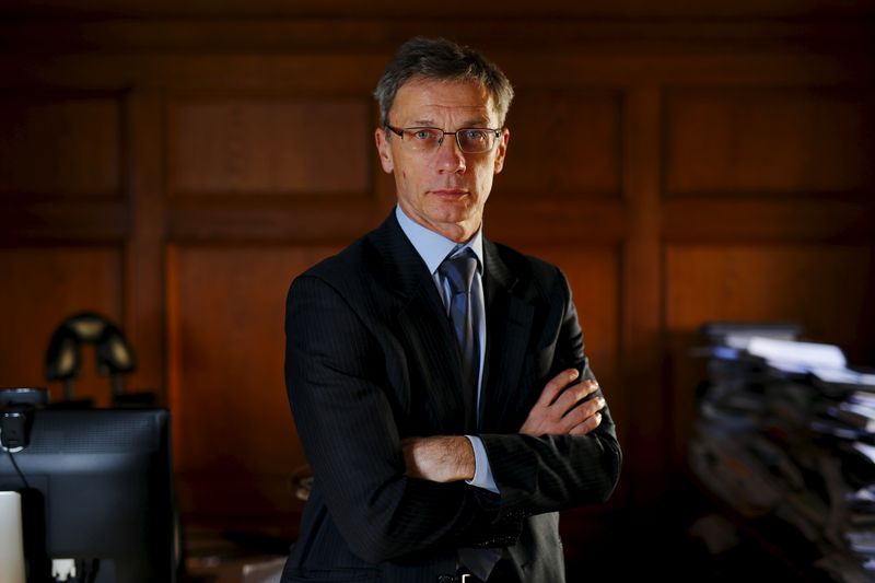 &copy; Reuters. Croatia's central bank governor Boris Vujcic poses for a picture during an interview with Reuters in Zagreb, Croatia, January 21, 2016. REUTERS/Antonio Bronic/File photo