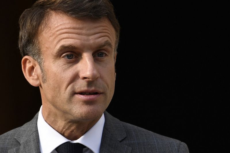&copy; Reuters. Le président français Emmanuel Macron prononce un discours à Paris, France. /Photo prise le 21 juillet 2023/REUTERS/Julien de Rosa