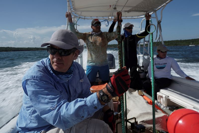 Cuban scientists hunt for clues to save coral reefs as ocean temperatures soar