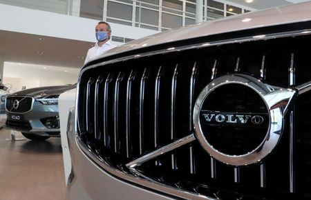 Volvo Cars August sales up 18%, lifted by US, Europe By Reuters