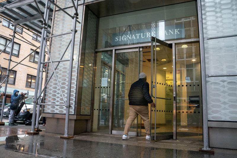 Buyers sought for Signature Bank's $33 billion CRE portfolio