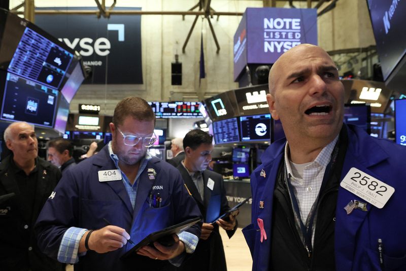 &copy; Reuters. Photo de traders à la Bourse de New York. /Photo prise le 15 août 2023 à New York, Etats-Unis/REUTERS/Brendan McDermid
