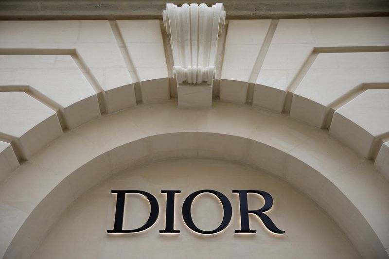 Marc Bohan, ex director creativo de Dior, fallece a los 97 años