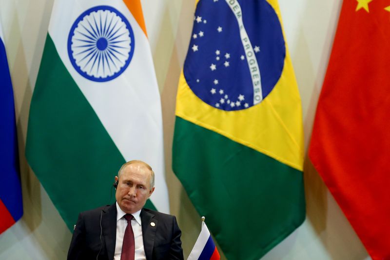 © Reuters. Russia's President Vladimir Putin attends the Dialogue with BRICS Business Council & New Development Bank during the BRICS summit in Brasilia, Brazil November 14, 2019. REUTERS/Adriano Machado