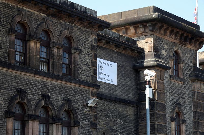 &copy; Reuters. FILE PHOTO: A general view of Wandsworth prison, where Daniel Abed Khalife, a former soldier who is suspected of terrorism offences, escaped, in London, Britain, September 7, 2023. REUTERS/Anna Gordon/File Photo