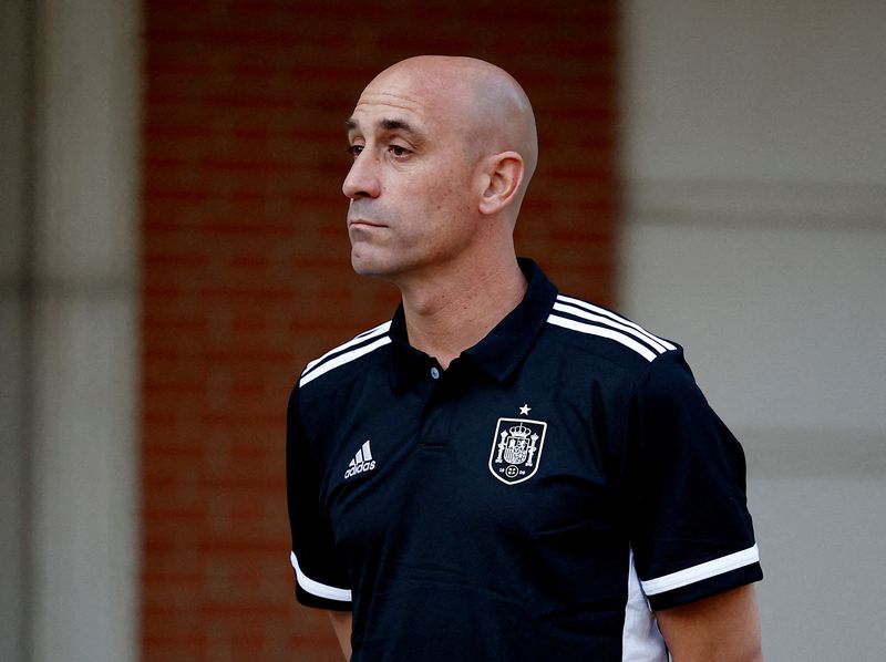 Soccer-Spain's soccer chief Luis Rubiales quits in kiss scandal