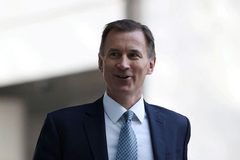 &copy; Reuters. Chancellor of the Exchequer Jeremy Hunt, arrives at BBC Broadcasting House, ahead of his appearance on Sunday with Laura Kuenssberg, in London, Britain, September 3, 2023. REUTERS/Hollie Adams/File photo