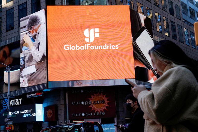 &copy; Reuters. FILE PHOTO: A screen displays the company logo for semiconductor and chipmaker GlobalFoundries Inc. during the company's IPO at the Nasdaq MarketSite in Times Square in New York City, U.S., October 28, 2021.  REUTERS/Brendan McDermid/File Photo