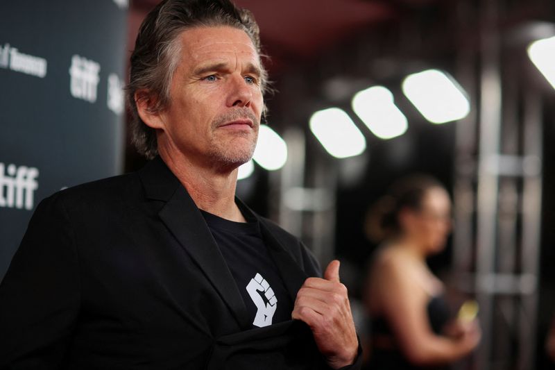 &copy; Reuters. Ator e diretor Ethan Hawke na estreia internacional de "Wildcat" no Festival Internacional de Cinema de Toronto, em Toronto, Canadá
11/09/2023
REUTERS/Carlos Osorio