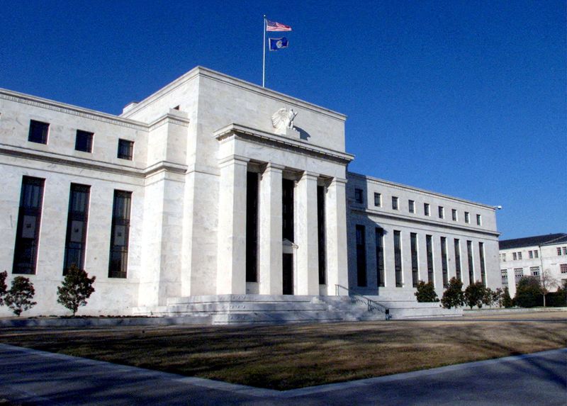 &copy; Reuters. The U.S. Federal Reserve building in Washington, D.C.