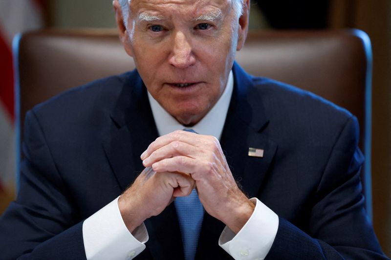 &copy; Reuters. FILE PHOTO: U.S. President Joe Biden convenes a meeting of his so-called Cancer Cabinet ? officials working on the Biden administration?s effort to accelerate cancer research and treatments ? at the White House in Washington, U.S. September 13, 2023.  REU