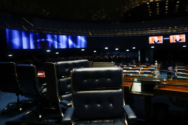 &copy; Reuters. Plenário do Senado após invasão de bolsonaristas radicais em 8 de janeiro
09/01/2023
REUTERS/Adriano Machado