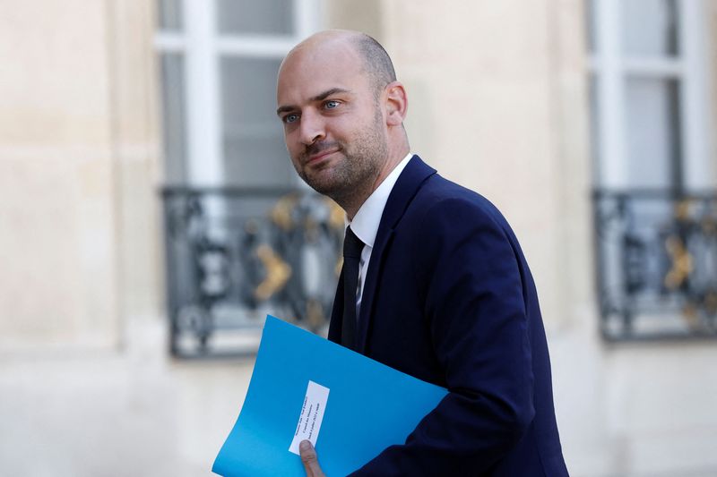 &copy; Reuters. FILE PHOTO: French Junior Minister for Digital Transition and Telecommunications Jean-Noel Barrot arrives to attend the weekly cabinet meeting after a government reshuffle at the Elysee Palace in Paris, France, July 4, 2022. REUTERS/Benoit Tessier/File Ph