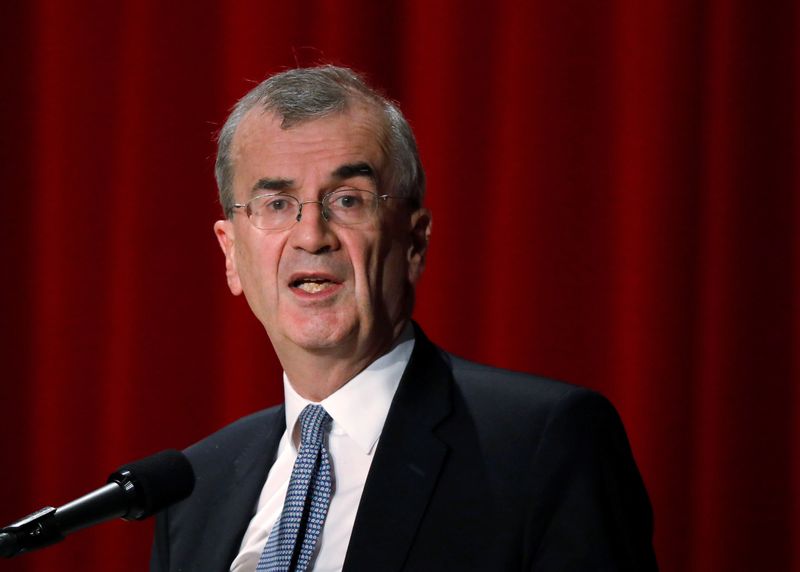 &copy; Reuters. Photo d'archives: Le gouverneur de la Banque de France, François Villeroy de Galhau, participe au Forum financier international Europlace Paris à Tokyo, au Japon. /Photo prise 19 novembre 2018/REUTERS/Toru Hanai