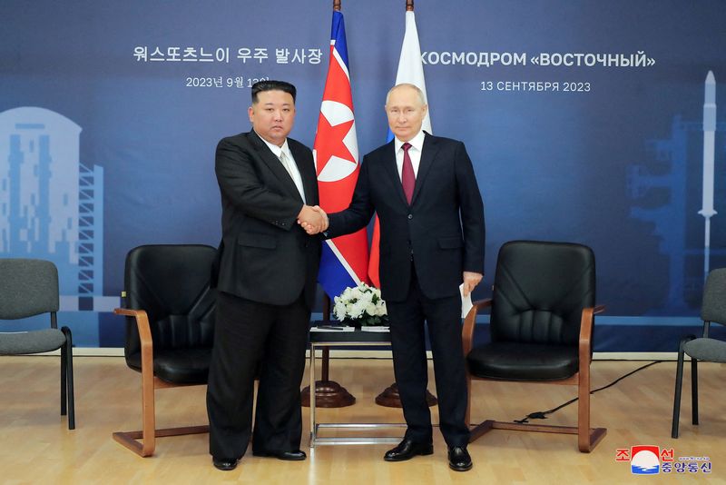 &copy; Reuters. FILE PHOTO: Russia's President Vladimir Putin and North Korea's leader Kim Jong Un attend a meeting at the Vostochny Cosmodrome in the far eastern Amur region, Russia, September 13, 2023 in this image released by North Korea's Korean Central News Agency. 