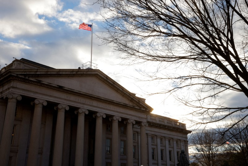 Rendimiento bonos Tesoro EEUU sube antes de reunión de la Fed de la próxima semana