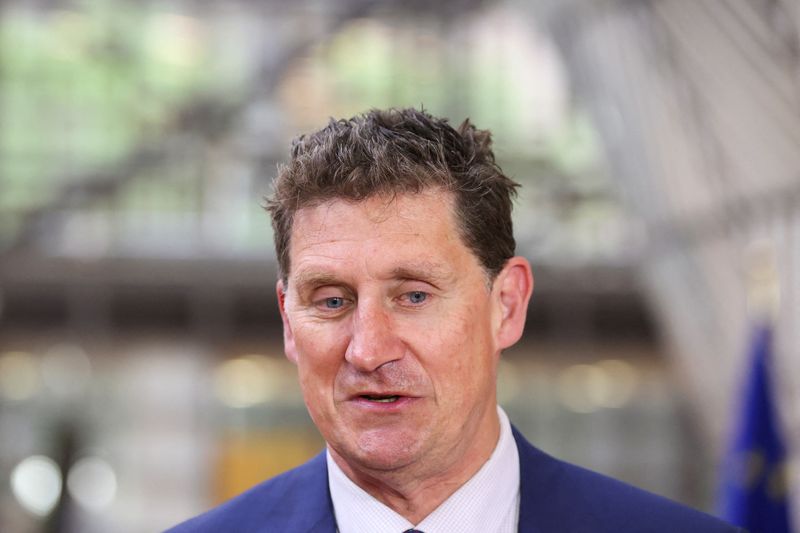 &copy; Reuters. FILE PHOTO: Irish Minister for Environment, Climate and Communications, Eamon Ryan takes part in an extraordinary meeting of European Union energy ministers in Brussels, Belgium July 26, 2022. REUTERS/Johanna Geron/File Photo