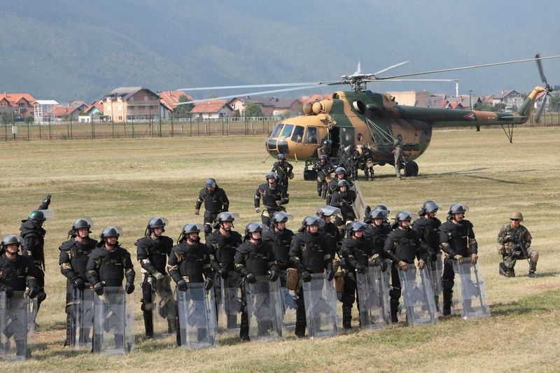 &copy; Reuters. EU peacekeeping force, EUFOR in Bosnia holds a regular annual exercise in Sarajevo, Bosnia and Herzegovina, Sep 15, 2023. REUTERS/Amel Emric