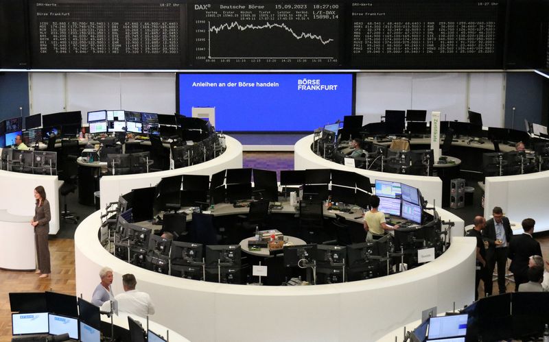 &copy; Reuters. The German share price index DAX graph is pictured at the stock exchange in Frankfurt, Germany, September 15, 2023.    REUTERS/Staff/File photo