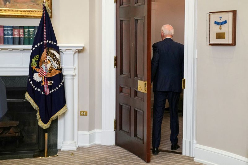 &copy; Reuters. Presidente dos EUA, Joe Biden, deixa sala na Casa Branca, em Washington
15/09/2023
REUTERS/Sarah Silbiger