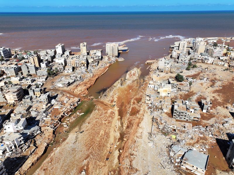 &copy; Reuters. منظر للمناطق المدمرة جراء الفيضانات في مدينة درنة في ليبيا يوم 13 سبتمبر أيلول 2023. تصوير: مروان الفيتوري - رويترز.