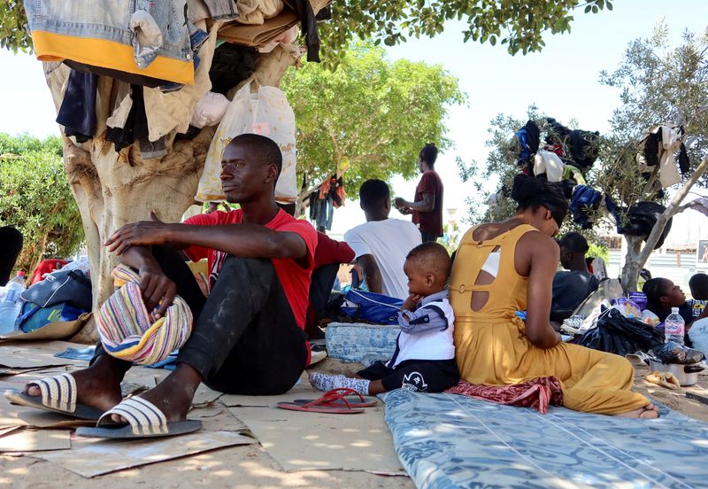 La Tunisie dit avoir intercepté 2.500 migrants, arrêté des dizaines de passeurs