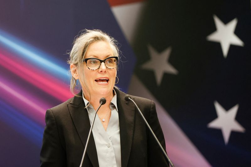 © Reuters. Katie Hobbs, Governor of the U.S. state of Arizona, speaks during the 2023 U.S. Business Day and Taiwan-U.S. Supply Chain Partnership Forum in Taipei, Taiwan September 19, 2023. REUTERS/Carlos Garcia Rawlins