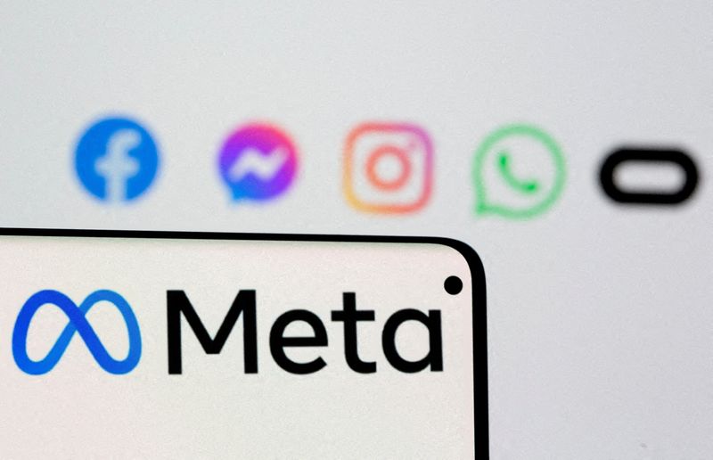 &copy; Reuters. Logo da Meta junto aos logotipos de Facebook, Messenger, Instagram, WhatsApp e Oculus
28/10/2021 REUTERS/Dado Ruvic/Ilustração/Arquivo