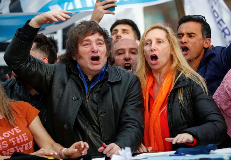 &copy; Reuters. Canidato à Presidência da Argentina Javier Milei durante comício em La Plata
12/09/2023 REUTERS/Agustin Marcarian