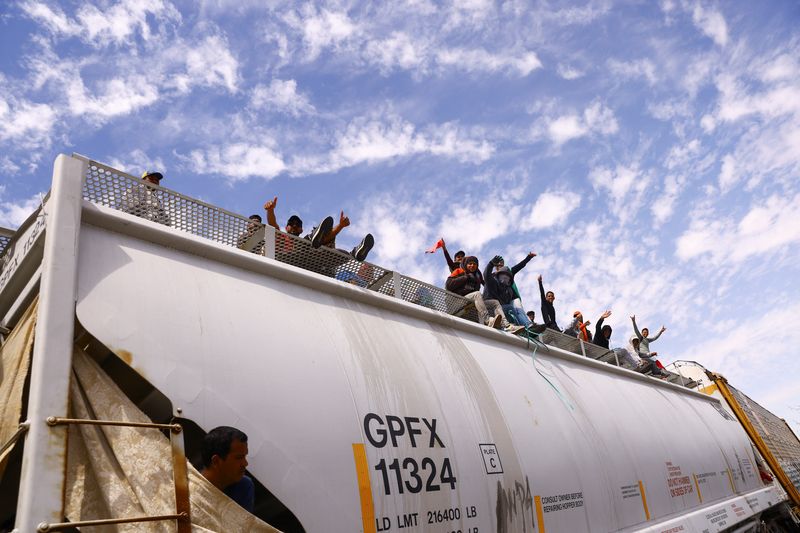 Some Ferromex cargo trains restart in Mexico after migrant deaths spark suspension