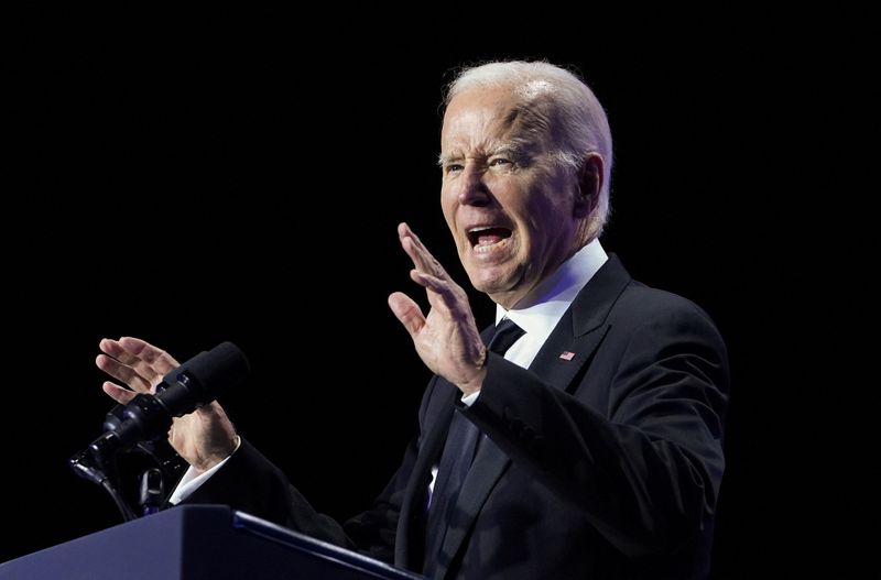 &copy; Reuters. U.S. President Joe Biden speaks at the Congressional Hispanic Caucus Institute 46th Annual Gala in Washington, U.S. September 21, 2023. REUTERS/Kevin Lamarque/File photo