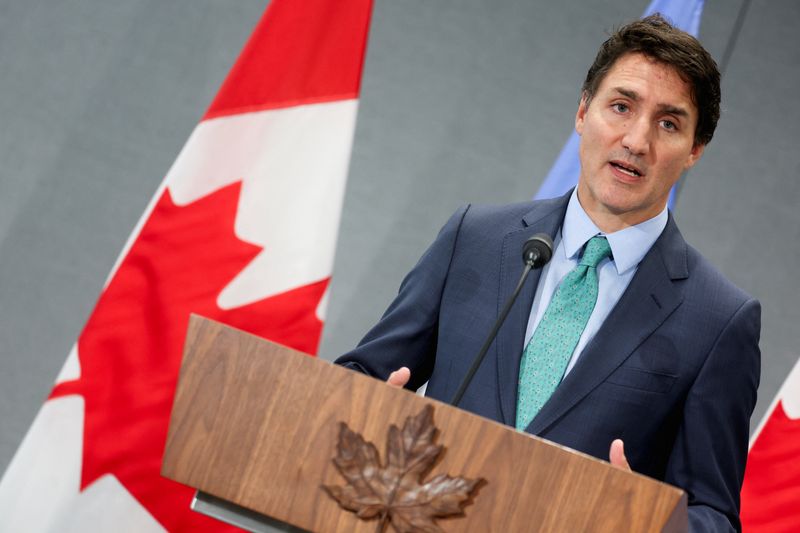 © Reuters. Canadian Prime Minister Justin Trudeau holds a press conference on the sidelines of the UNGA in New York, U.S., September 21, 2023 as tensions escalate following Canada's announcement that it was 