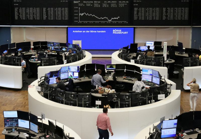 &copy; Reuters. The German share price index DAX graph is pictured at the stock exchange in Frankfurt, Germany, September 21, 2023.    REUTERS/Staff/File photo