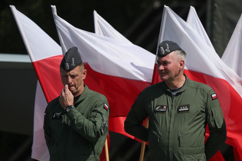 &copy; Reuters. 米国務省は２５日、ポーランド軍（写真）の近代化を支援するために「対外軍事融資（ＦＭＦ）」の枠組みを利用して２０億ドルの融資を行うと明らかにした。８月撮影（２０２３年　ロイ