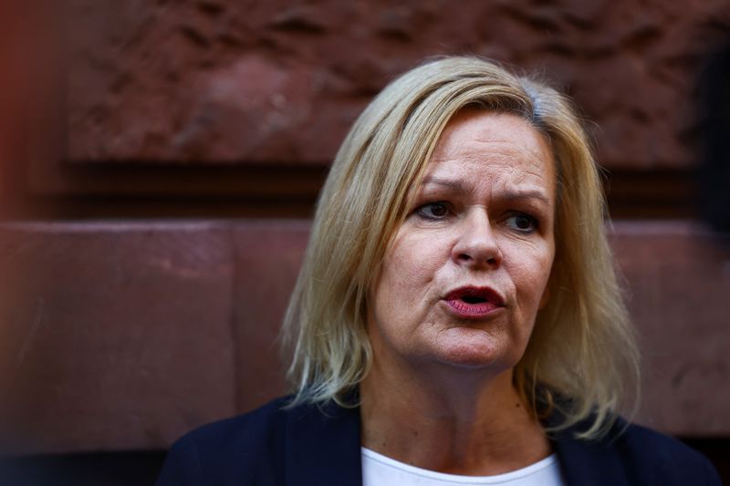 © Reuters. Nancy Faeser, German Interior Minister and top candidate for the Hesse state elections, speaks as she visits Frankfurt, Germany, September 26, 2023. REUTERS/Kai Pfaffenbach