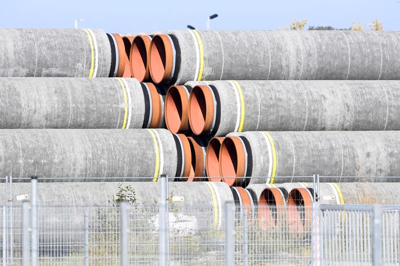 &copy; Reuters. FILE PHOTO: Pipes for the Nord Stream 2 gas pipeline in the Baltic Sea, which are not used, are seen in the harbour of Mukran, Germany, on September 30, 2022. REUTERS/Fabian Bimmer/File Photo