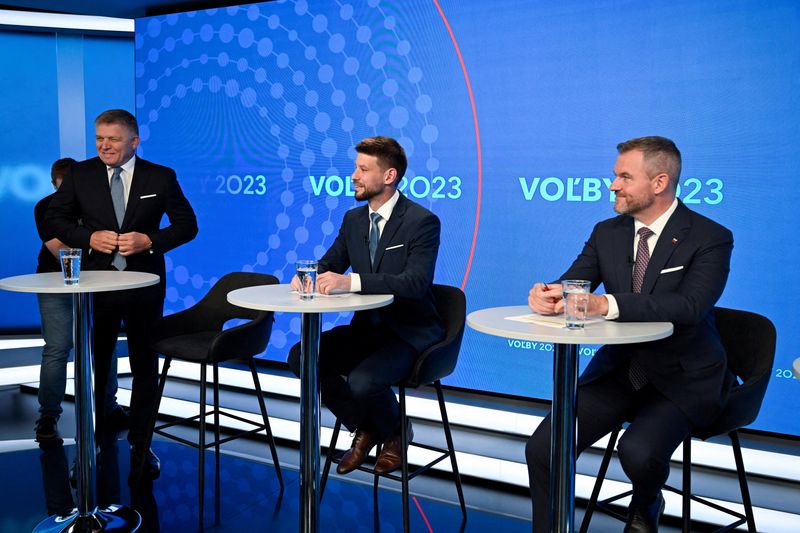 Knife-edge Slovak election to determine stance on Ukraine
