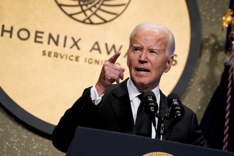 &copy; Reuters. FILE PHOTO: U.S. President Joe Biden delivers remarks during the Congressional Black Caucus Foundation Phoenix Awards Dinner at the Walter E. Washington Convention Center in Washington, U.S., September 23, 2023. REUTERS/Elizabeth Frantz/File Photo