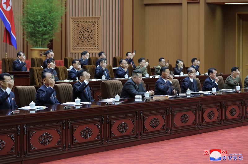 © Reuters. The 9th Session of the 14th Supreme People's Assembly of the Democratic People's Republic of Korea is held at the Mansudae Assembly Hall, in Pyongyang, North Korea, in this picture obtained by Reuters on September 28, 2023. KCNA via REUTERS 