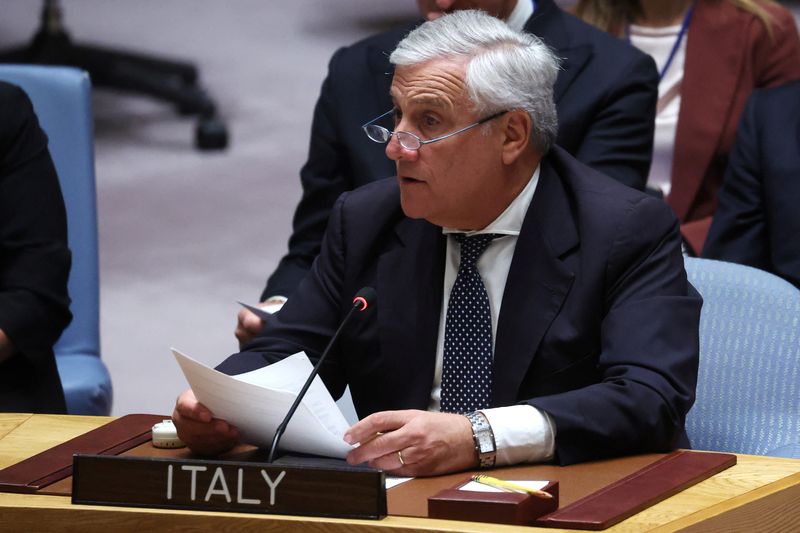 &copy; Reuters. وزير الخارجية الإيطالي أنطونيو تاياني يتحدث خلال اجتماع لمجلس الأمن التابع للأمم المتحدة في نيويورك يوم 20 سبتمبر أيلول 2023. تصوير: مايك سيجا