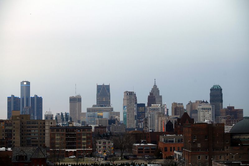 &copy; Reuters. The Detroit skyline is seen from the north side of the city in Detroit, Michigan, December 3, 2013. REUTERS/Joshua Lott/File Photo