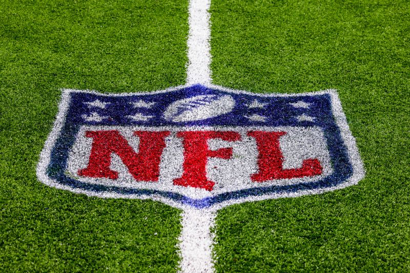 &copy; Reuters. Logo da NFL, a liga de futebol americano dos Estados Unidos
16/10/2022 Stephen Lew-USA TODAY Sports/Arquivo