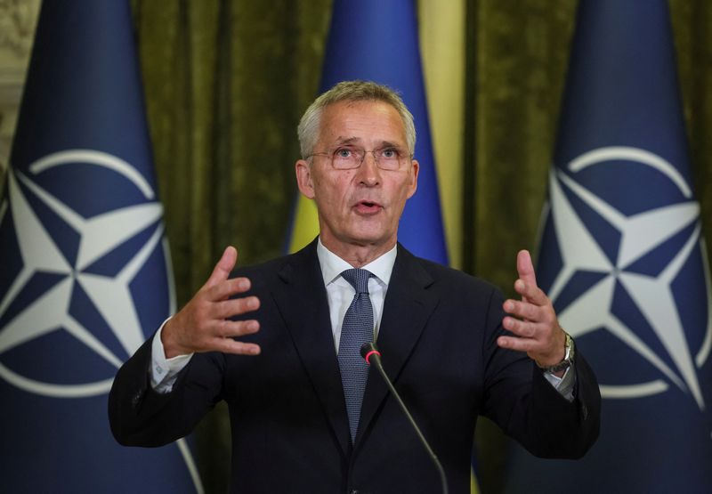 &copy; Reuters. Stoltenberg em Kiev
 28/9/2023  REUTERS/Gleb Garanich