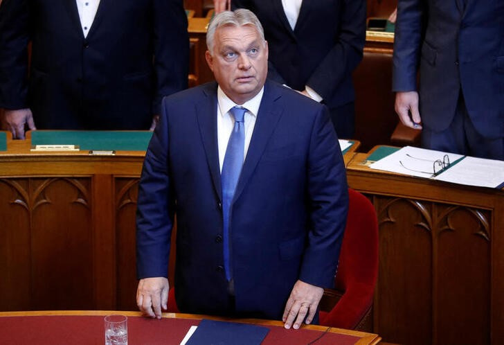 © Reuters. Hungarian Prime Minister Viktor Orban attends the autumn session of parliament in Budapest, Hungary, September 25, 2023. REUTERS/Bernadett Szabo