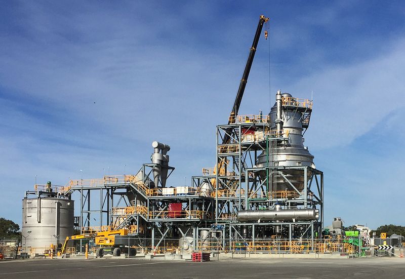 &copy; Reuters. Una planta de sulfato de níquel de la minera global BHP Group en Nickel West, al sur de Perth, Australia 2 de agosto de 2019. REUTERS/Melanie Burton