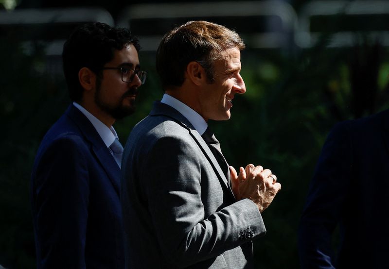 &copy; Reuters. Le président français Emmanuel Macron participe au sommet de la Communauté politique européenne à Grenade, en Espagne. /Photo prise le 5 octobre 2023/REUTERS/Juan Medina 