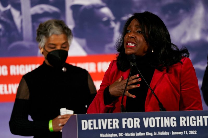 &copy; Reuters. FILE PHOTO: U.S. Representative Terri Sewell (D-AL) speaks during a press conference to urge Democrats to pass a law protecting voting rights during Martin Luther King Jr. Day, at Union Station in Washington, U.S., January 17, 2022. REUTERS/Elizabeth Fran