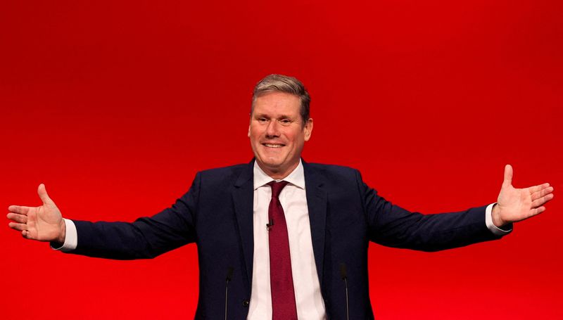 &copy; Reuters. Britain's Labour Party leader Keir Starmer gestures as he speaks at Britain's Labour Party annual conference in Brighton, Britain, September 29, 2021. REUTERS/Hannah Mckay