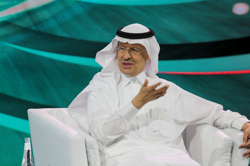 &copy; Reuters. وزير الطاقة السعودي الأمير عبد العزيز بن سلمان خلال مؤتمر الأعمال العربي الصيني في الرياض يوم 11 يونيو حزيران 2023. تصوير: أحمد يسري - رويترز.